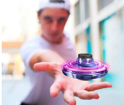 Compact Flying Spinner